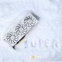索泰（ZOTAC）GeForce RTX4070 SUPER-12GB X-GAMING OC 欧泊白光追电竞独立台式显卡